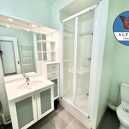 Apartment Le Roosevelt, Spacieux Et Serein Limoges